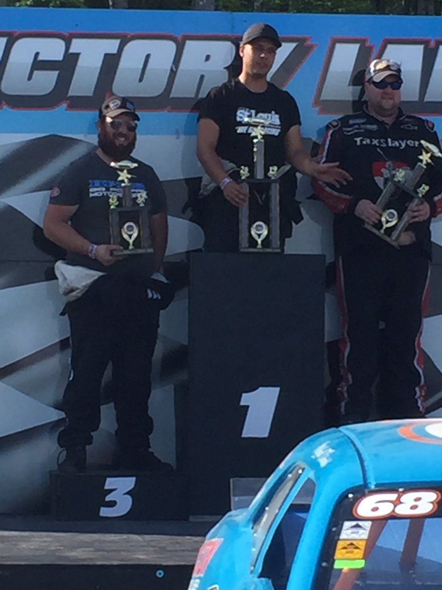 tomcnicholls's tweet photo. First feature podium for @BPMS63 #80 driver #RyanRichard @80Racing @pettyraceway_nb #BumpertoBumper #Summer #Shootout #pei #owned https://t.co/DTuVdhu8b4