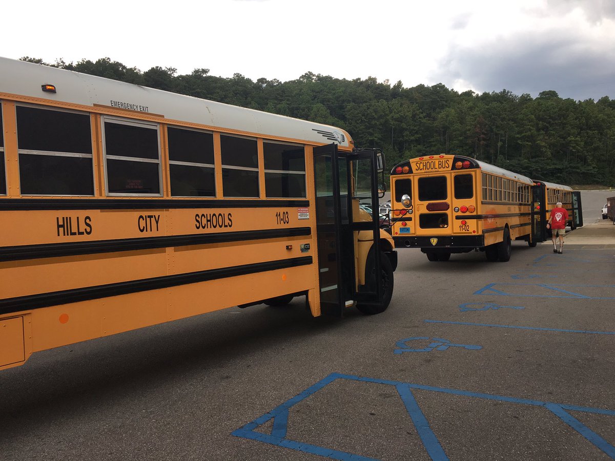 1rebelfootball's tweet photo. Heading out to camp! 🚌

#RebelEdge
#GoRebels
#1Rebel https://t.co/SL4hW8mElg