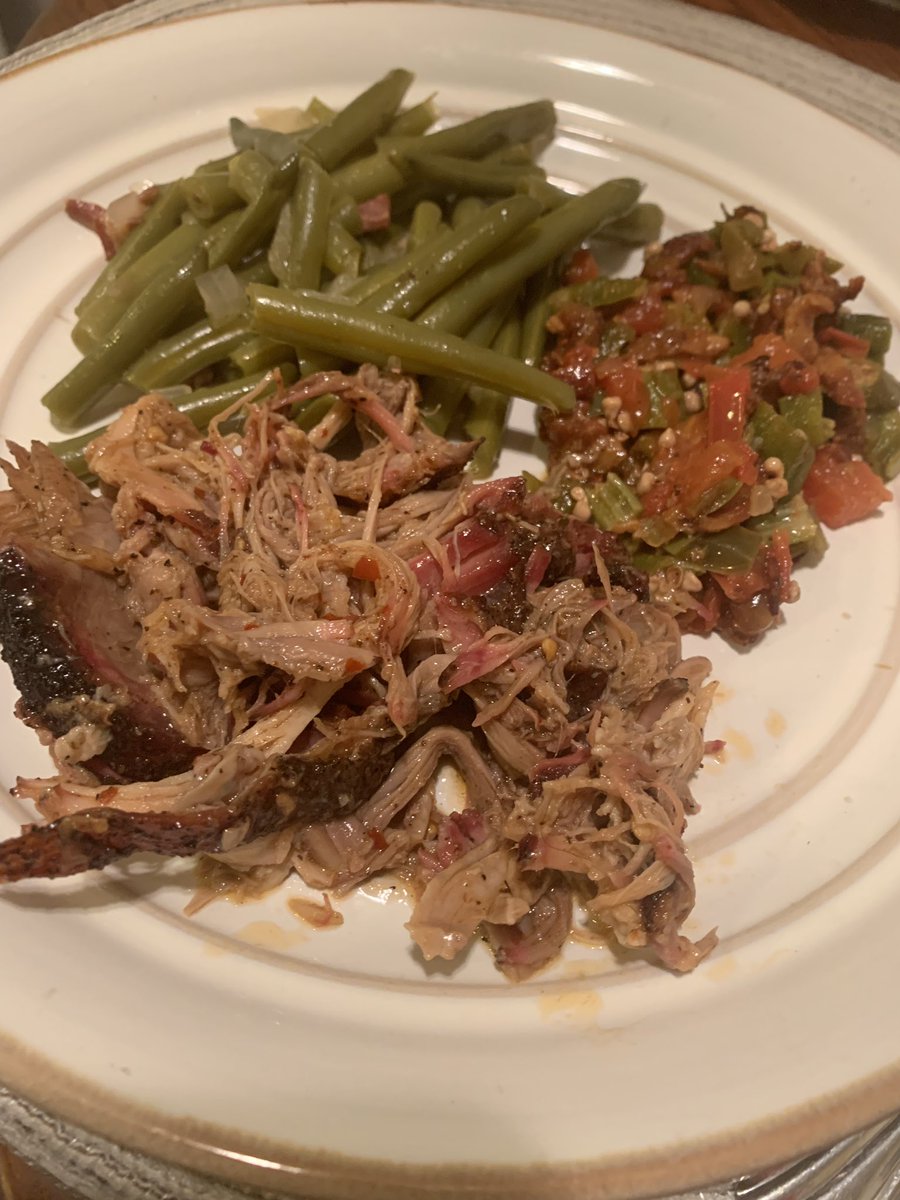 GrillinThyme's tweet photo. Dinner BBQ country green beans and okra with bacon and tomatoes. #oldschool #ENCBBQ #hickory #thickcut #SundayDinner https://t.co/uFCfQnF4n9
