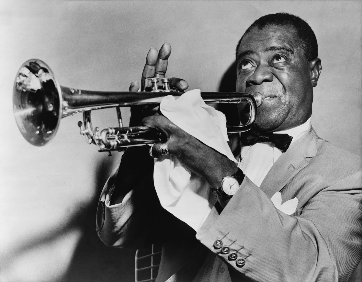 nashvillenoise's tweet image. Happy birthday to one of the most influential figures in jazz music, Mr. Louis Armstrong.