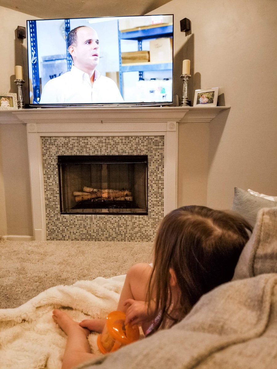 logan_lewkow's tweet photo. @marcuslemonis, you have more than one fan in this household. @TheProfitCNBC is a perfect appetizer before she starts Pre-K 3 next week, in my opinion. π #TheProfit #PeopleProductProcess #OurFutureCEO https://t.co/usnqHM4CE4