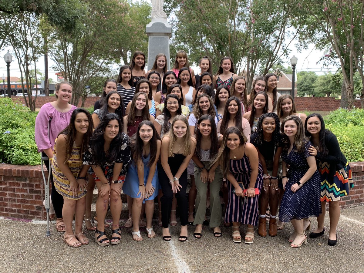 Volleyball team mass today! Excited for this season! ☘️🏐 #allin #webeforeme
