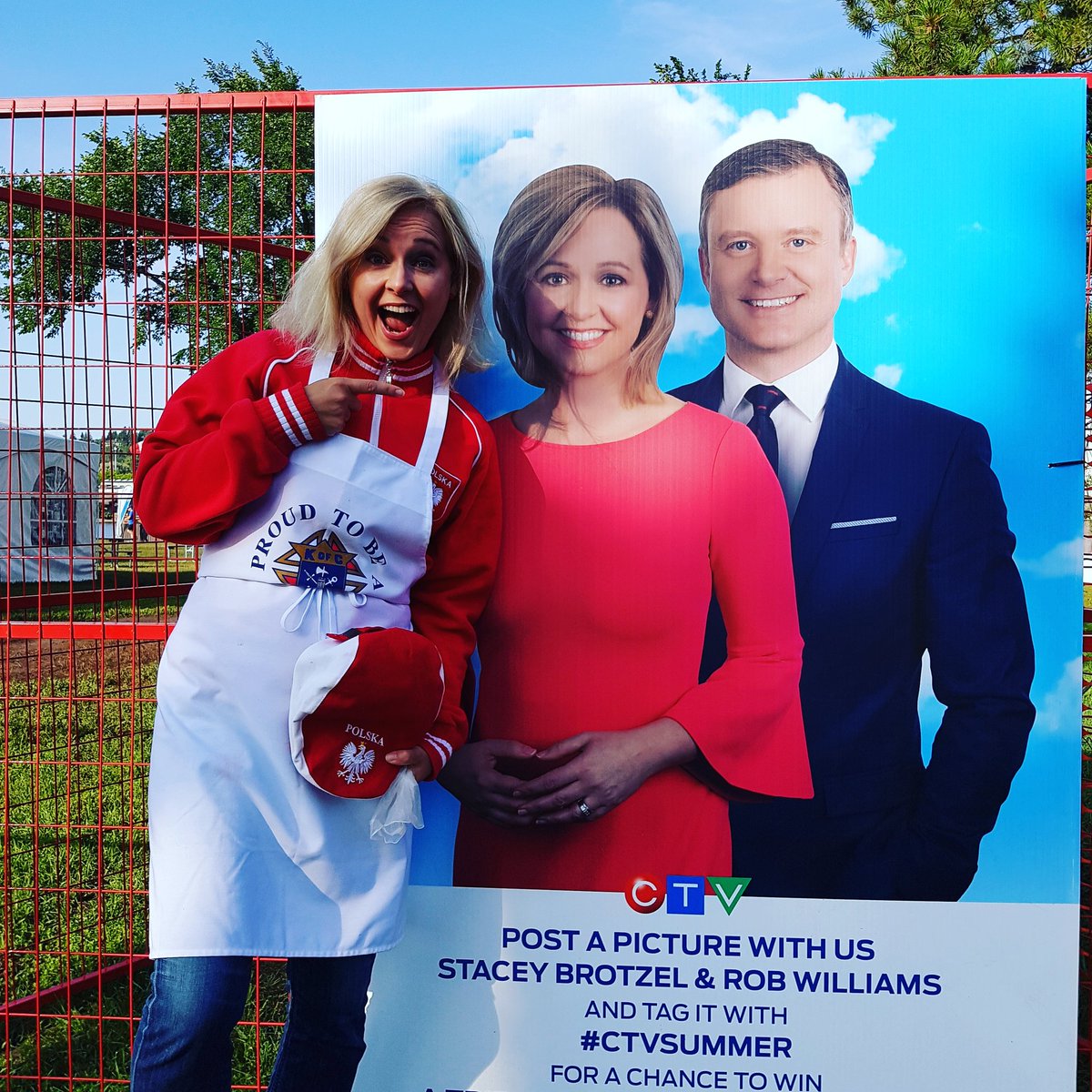staceybrotzel's tweet photo. What a stiff!
I was way more talkative taking orders at the #Polish pavillion @EdmHeritageFest. Check out the poster in the park and ride parking lot....and tag #CTVsummer for a chance to win a trip. https://t.co/qYAJbkFNOJ