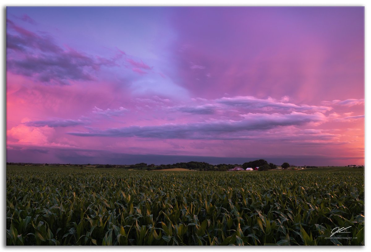josh_kaiser's tweet photo. Untitled (Sunset To Remember #3) | Yet another image from a recent evening of epic skies.

@NikonUSA D850, 24-70 mm f/2.8 | 24 mm, 2 exposures blended for dynamic range, shot at 0.8 &amp; 1.6 sec at f/11, ISO 31  | Processed using LR, PS &amp; Nik | https://t.co/Eccau4vJ82 https://t.co/Iyb0j2RNEs