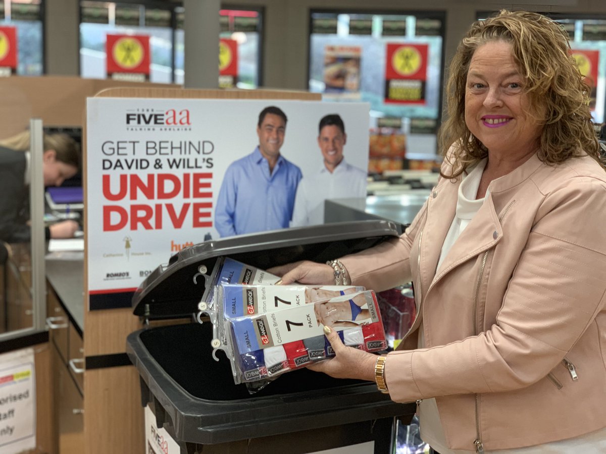 NatCookMP's tweet photo. Helping out the @CatherineHse @HuttStCentre #UndieDrive at Old Reynella Romeo’s @1395FIVEaa #HurtleVale #NationalHomelessWeek #NHW2019 #CleanUndies https://t.co/OJY9cG21Ru