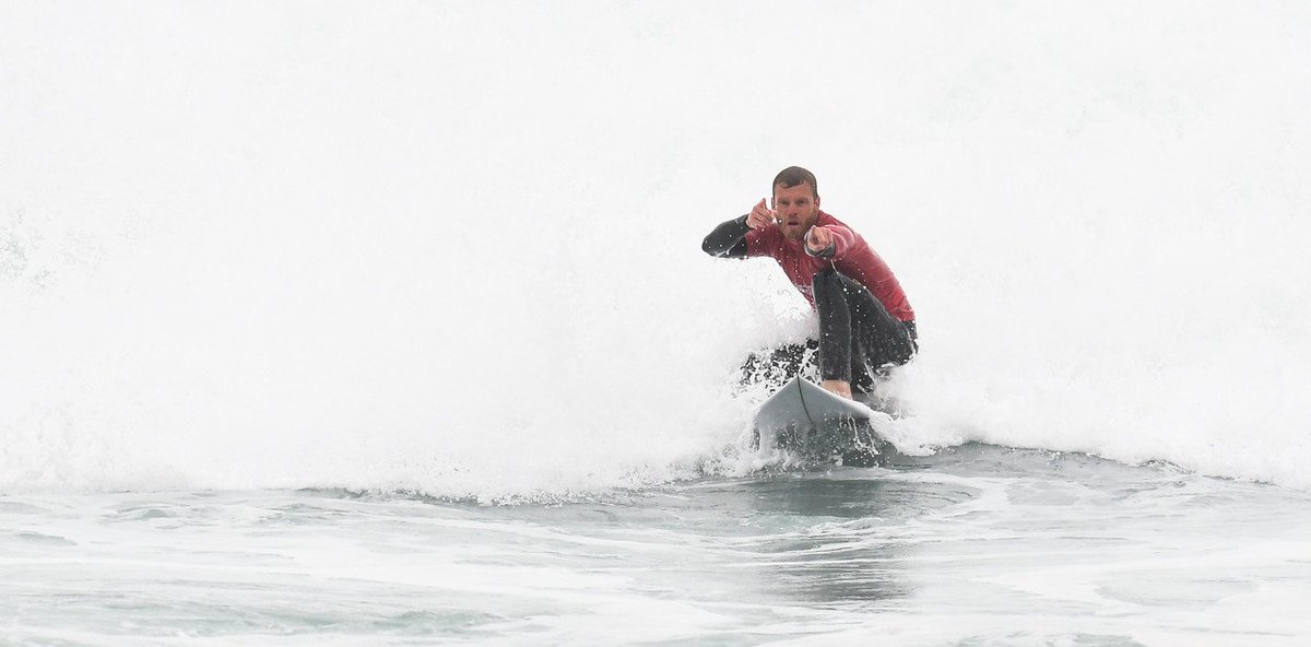 #Lima2019 ¡Lele Usuna es de plata! 🥈. El marplatense alcanzó la segunda ubicación en las aguas de la capital peruana y quedó a poco de clasificar a <a href="/Tokyo2020/">#Tokyo2020</a>. Aún quedan instancias para el marplatense, que a partir de hoy, es el 2do mejor surfista panamericano. ¡Felicitaciones!