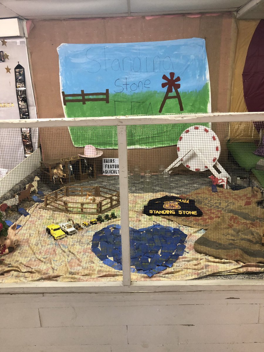 PAFFAFoundation's tweet photo. FFA members showcase their knowledge and skills through Supervised Agriculture Experiences at their local and county fairs.  As you attend fairs, watch for the FFA emblem and offer words of encouragement to these hard working young men and women and their advisors. https://t.co/nI5MjVp2bf
