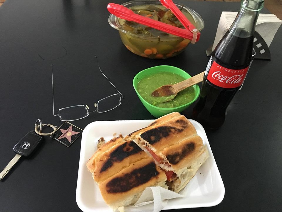 miguelcharlestv's tweet photo. #tortassixto #comidatime https://t.co/whPGQm9G2A