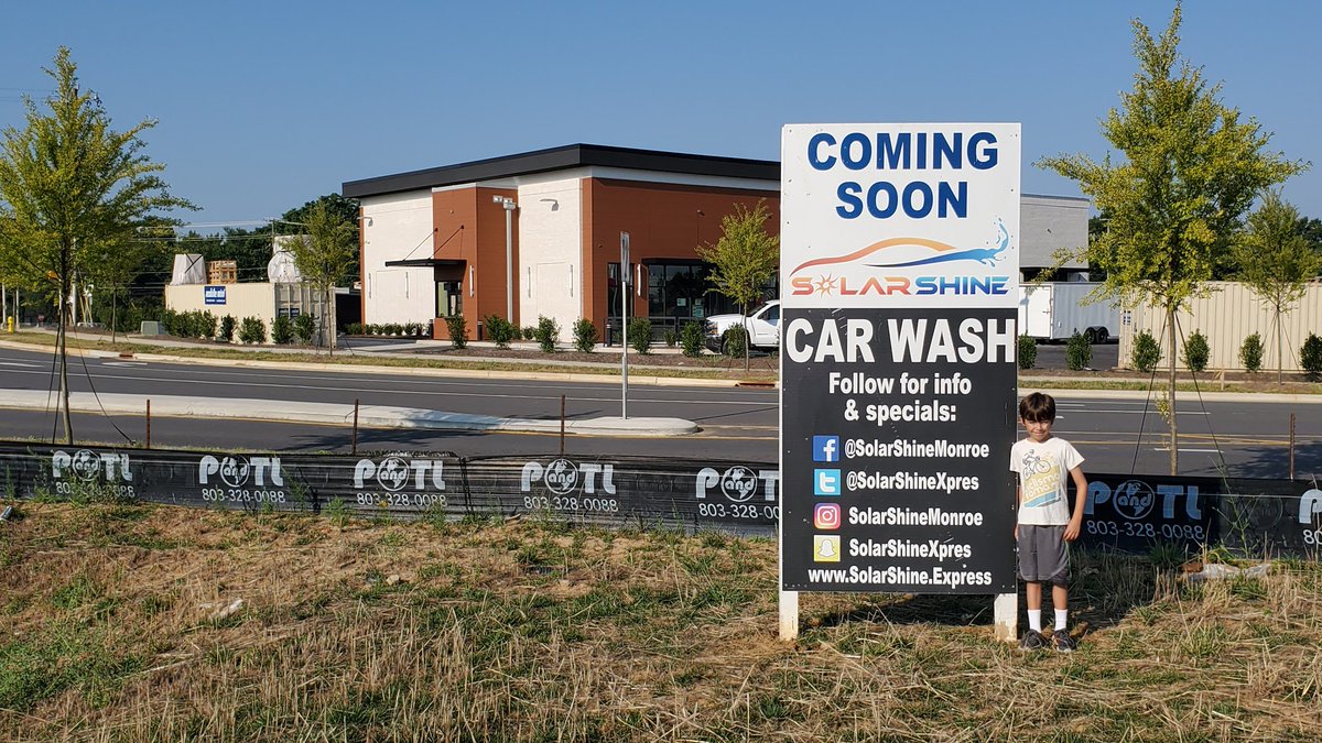 SolarShineXpres's tweet photo. We're getting plans together to bring SolarShine to MoRA in Charlotte.

#washedbythesun #comingsoontomora #moraclt https://t.co/OGj872b9X5