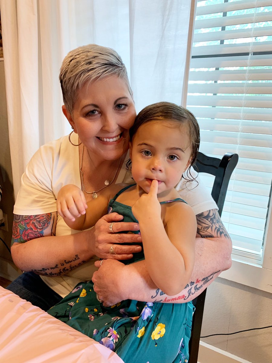 squeezebox68's tweet photo. Happy Happy Birthday my beautiful little monkey 🐒 !!! We love you sooooo much! ❤️❤️ #gigisbabygirl #mylittlemonkey🐒 #birthdaygirl https://t.co/GzEmdJQEQ2