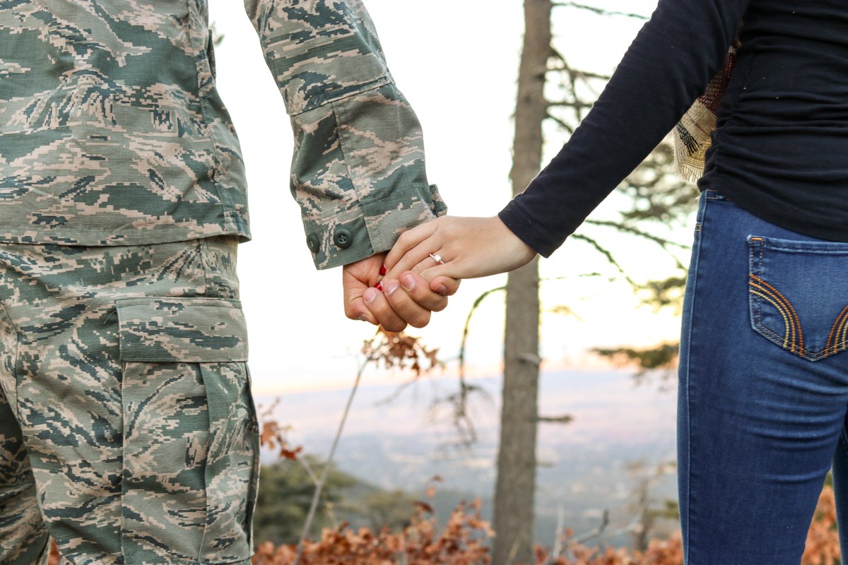_ABCharities's tweet photo. This #MilitarySpouseAppreciationDay, consider exploring the ‘Military &amp; Veterans Support Charities’ category of our site to find a charity which supports the spouses of those in the Armed Forces. https://t.co/5M8Pzb2REe https://t.co/RHd4bHqs0D