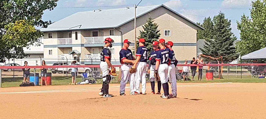 WWOutlaws's tweet photo. No runs, no hits, no errors. Outlaws teeing up a seventh inning comeback. Rinas taking over on the mound.

McArthur: 6.1IP, 5 runs, 7 H, 9K, 1BB

Top 7// CGY 5, WW 4 https://t.co/WkHjX29PNL