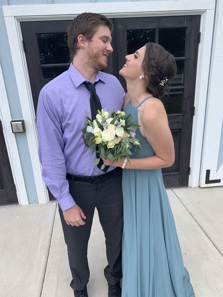 WollinMs's tweet photo. #AisforAnniversary Joel and I celebrated 6 years together this summer! #ParksideABCchallenge https://t.co/OvlYJNetpb