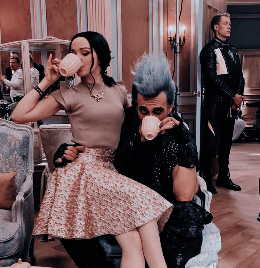 SardonicDaemon's tweet photo. ⠀
    ⠀
    𝐒𝐡𝐞'𝐬 𝐠𝐨𝐭 𝐞𝐲𝐞𝐬 𝐨𝐟 𝐭𝐡𝐞 𝐛𝐥𝐮𝐞𝐬𝐭 𝐬𝐤𝐢𝐞𝐬
⠀ 𝐀𝐬 𝐢𝐟 𝐭𝐡𝐞𝐲 𝐭𝐡𝐨𝐮𝐠𝐡𝐭 𝐨𝐟 𝐫𝐚𝐢𝐧.
    𝐈 𝐡𝐚𝐭𝐞 𝐭𝐨 𝐥𝐨𝐨𝐤 𝐢𝐧𝐭𝐨 𝐭𝐡𝐨𝐬𝐞 𝐞𝐲𝐞𝐬
   𝐀𝐧𝐝 𝐬𝐞𝐞 𝐚𝐧 𝐨𝐮𝐧𝐜𝐞 𝐨𝐟 𝐩𝐚𝐢𝐧.
⠀
    ⠀⠀ ⠀⠀    ⠀⠀ ཾ𑁍  ྀ ུ
 ⠀ https://t.co/FFpEMGcFGt