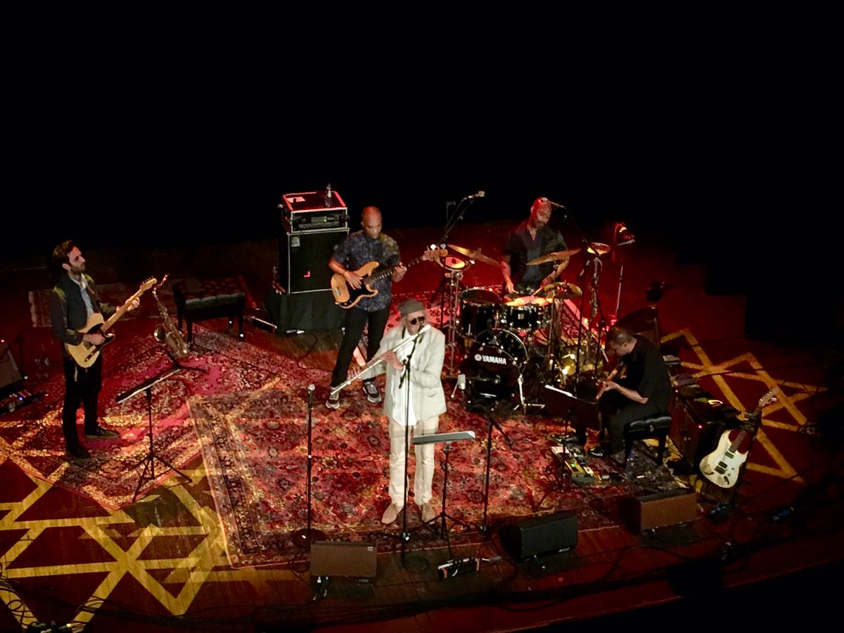 ystadjazz's tweet photo. Magnificent closing concert of the tenth jazz festival in Ystad. Charles Lloyd, Julian Lage, Marvin Sewell, Reuben Rogers, Eric Harland – ”Kindred Spirits”. 💫 #ystadswedenjazz #ystadjazz #ysjf2019 #ystadsteater #charleslloyd #julianlage #marvinsewell #reubenrogers #ericharland https://t.co/mkpuBayvjf