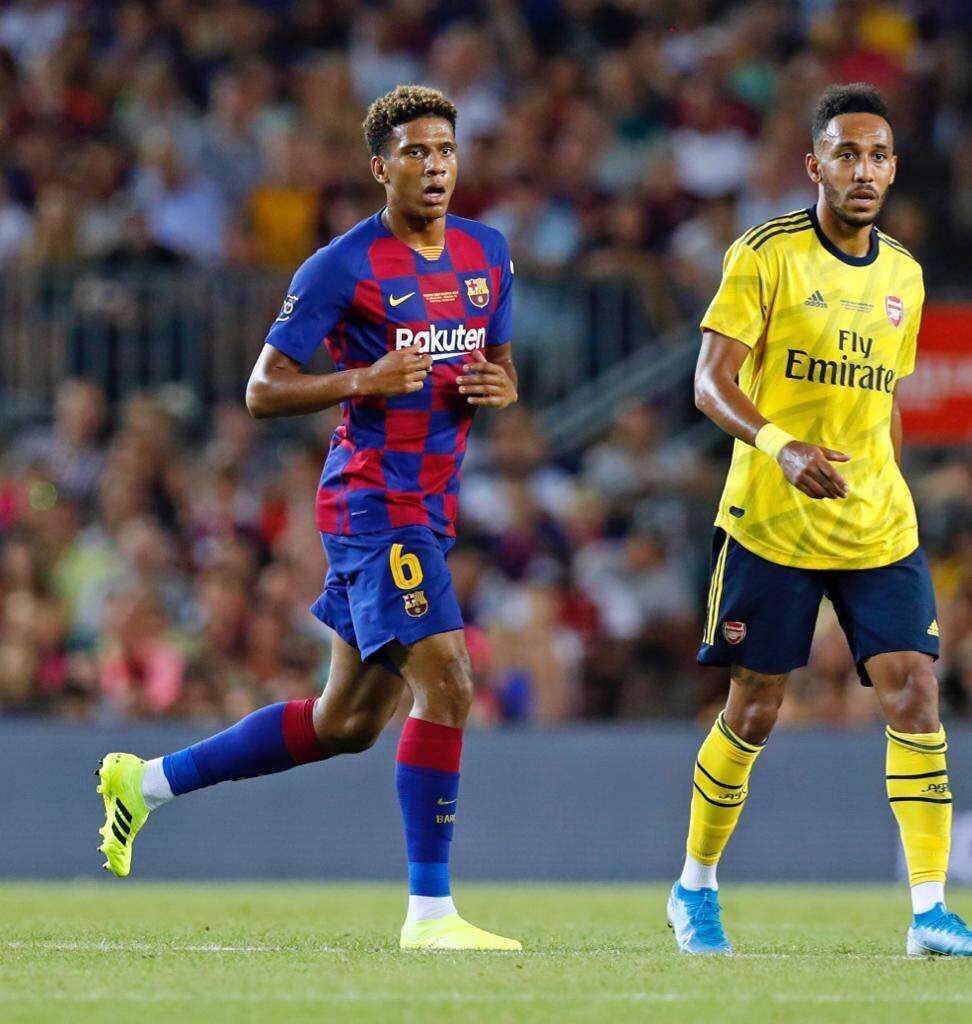 jctodibo's tweet photo. Primer partido en El Camp Nou, Primera victoria. Muchas Gracias a todos @fcbarcelona 🔴🔵 #JCT6 https://t.co/32Wrfe7KVM