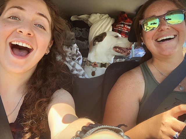 samlb777's tweet photo. ITS HAPPENING, PEOPLE. #roadtrip #compactqueens https://t.co/4SiIWQuxEy https://t.co/GSBac4MdEz