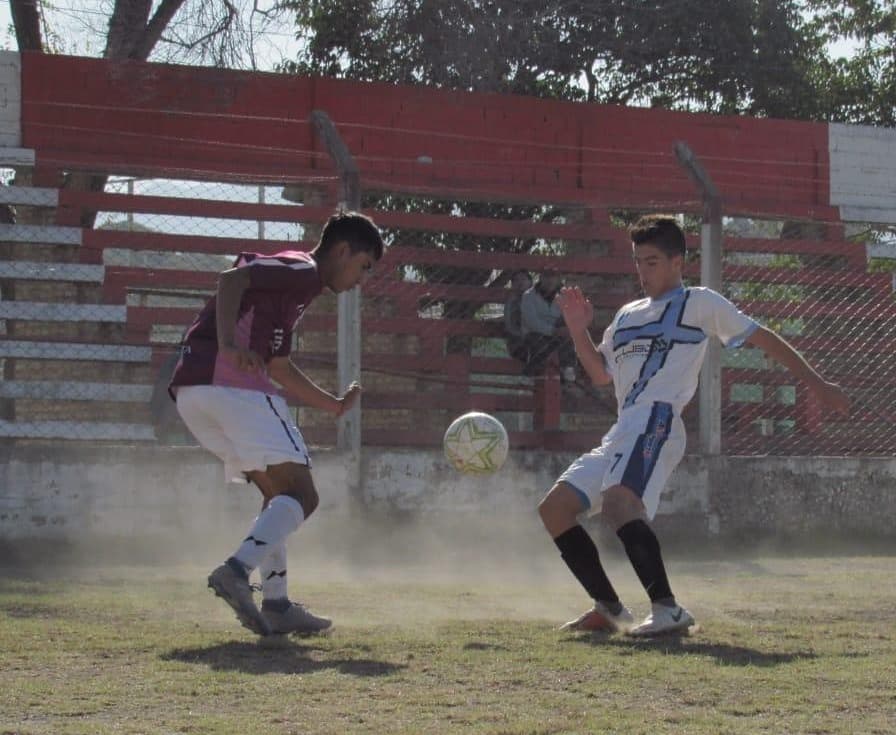 LSF_oficial's tweet photo. #Anual2019 Resultados Fecha 11
#AtlSalta 3-0 #Sanidad
Tayagui, Chávez y Diaz (AS)
#Atlas 1-5 #GimnasiayTiro
Valdivia (A), López, Abraham, Salim, Giménez, Mogni (GyT)
#Mitre 2-3 #CamionerosArg
Gutiérrez y Copa (M), Matorras x 2 y Vázquez (CamArg).... Sigue https://t.co/tRTwI921Vr