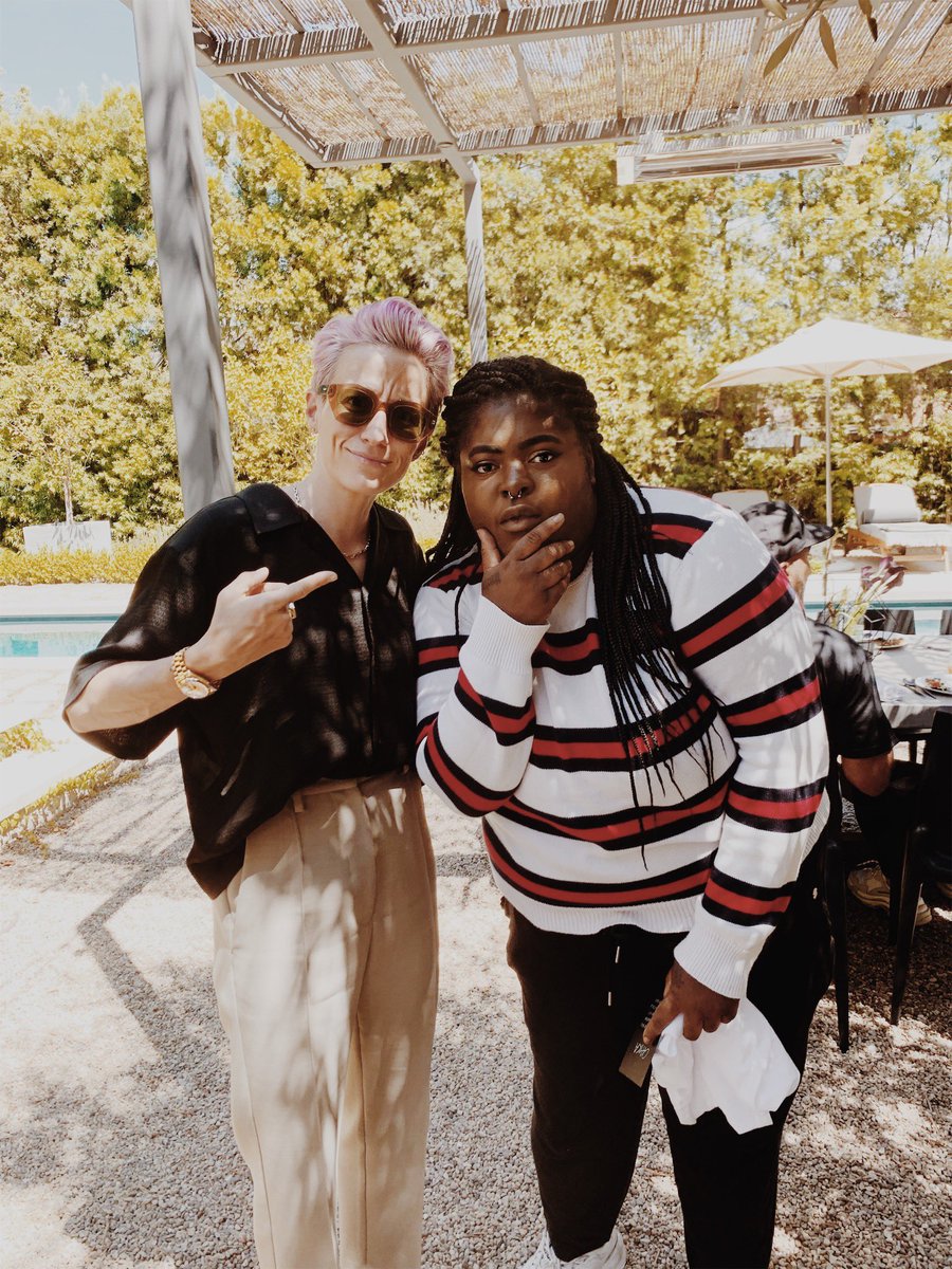 oranicuhh's tweet photo. how many goats y’all see? 🐐 https://t.co/Q5TzloqEqM