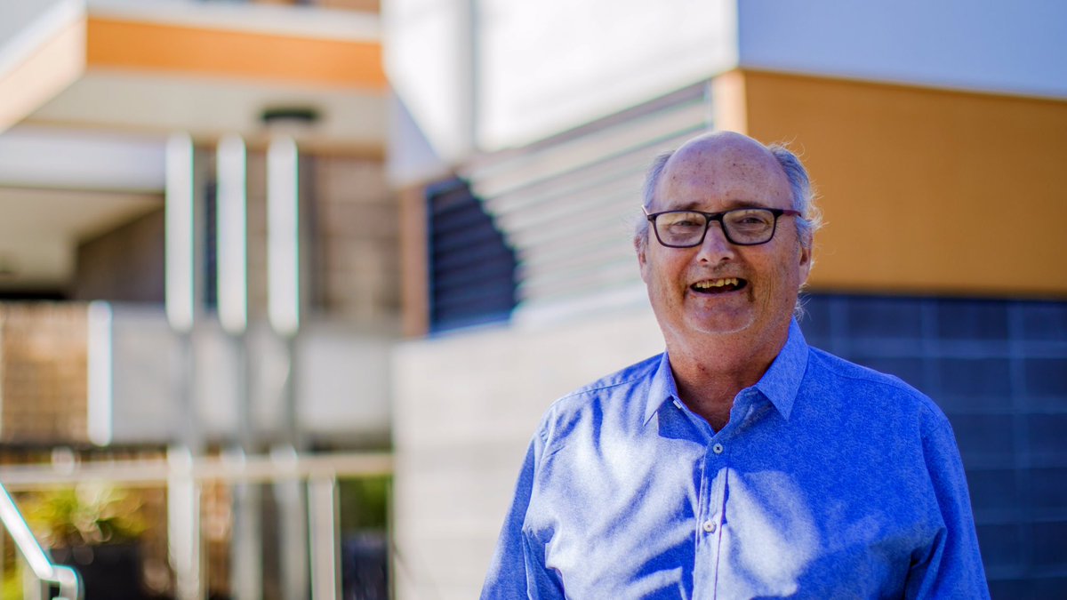 VCOSS's tweet image. Homelessness Week, which starts today, isn’t about statistics or data. It’s about people. Real people like David. A THREAD. #HW2019