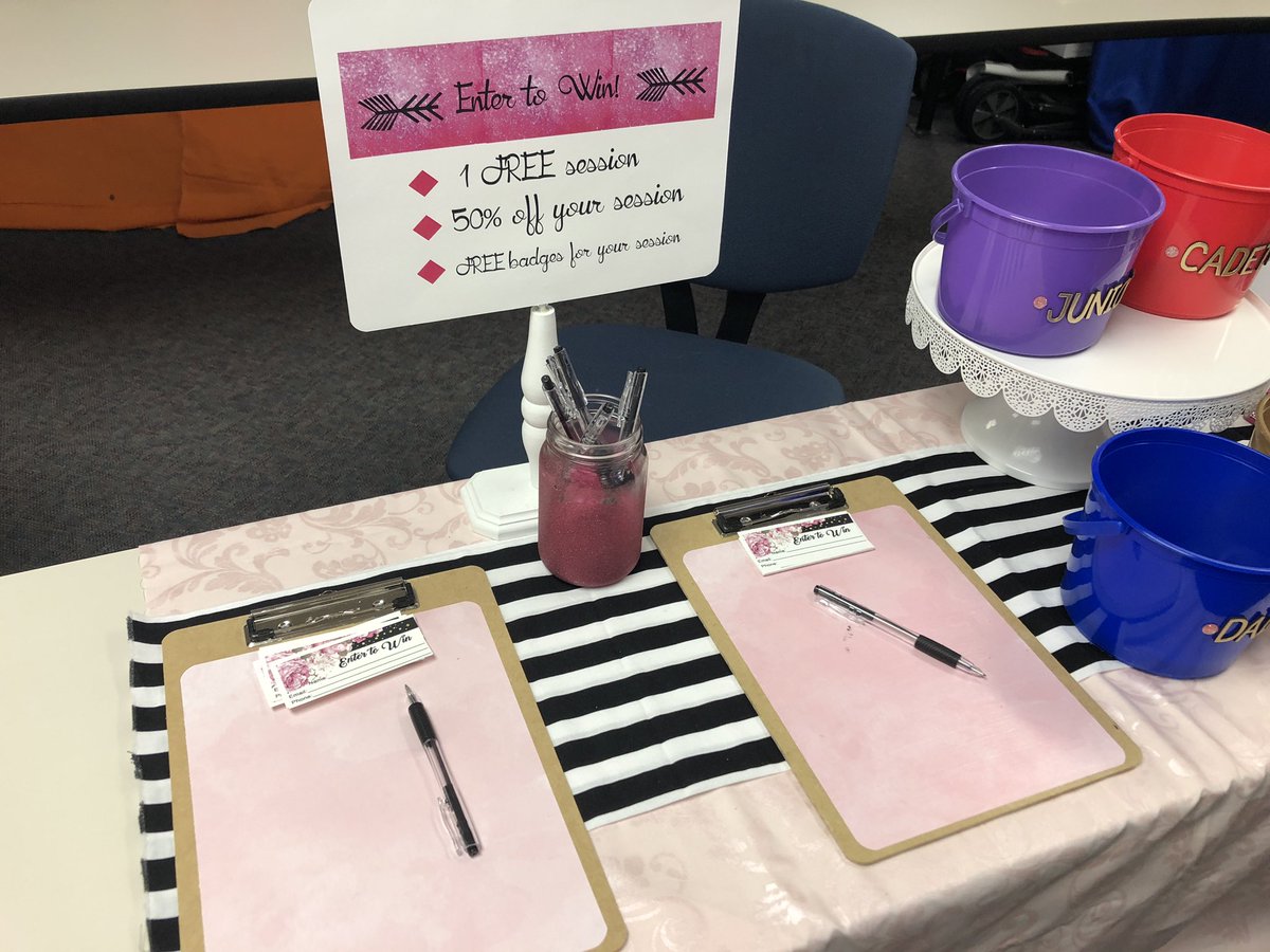 RubyEtiquette's tweet photo. What an incredible honor to host a vendor table at the @girlscouts Kick Off event yesterday! Troop Leaders stopped by to learn about our #socialgrace badge sessions for #Daisy #Brownie #Junior and #Cadette Troops!  All the best to each Troop and Girl Scout for an incredible year! https://t.co/jjpAJbAhhV