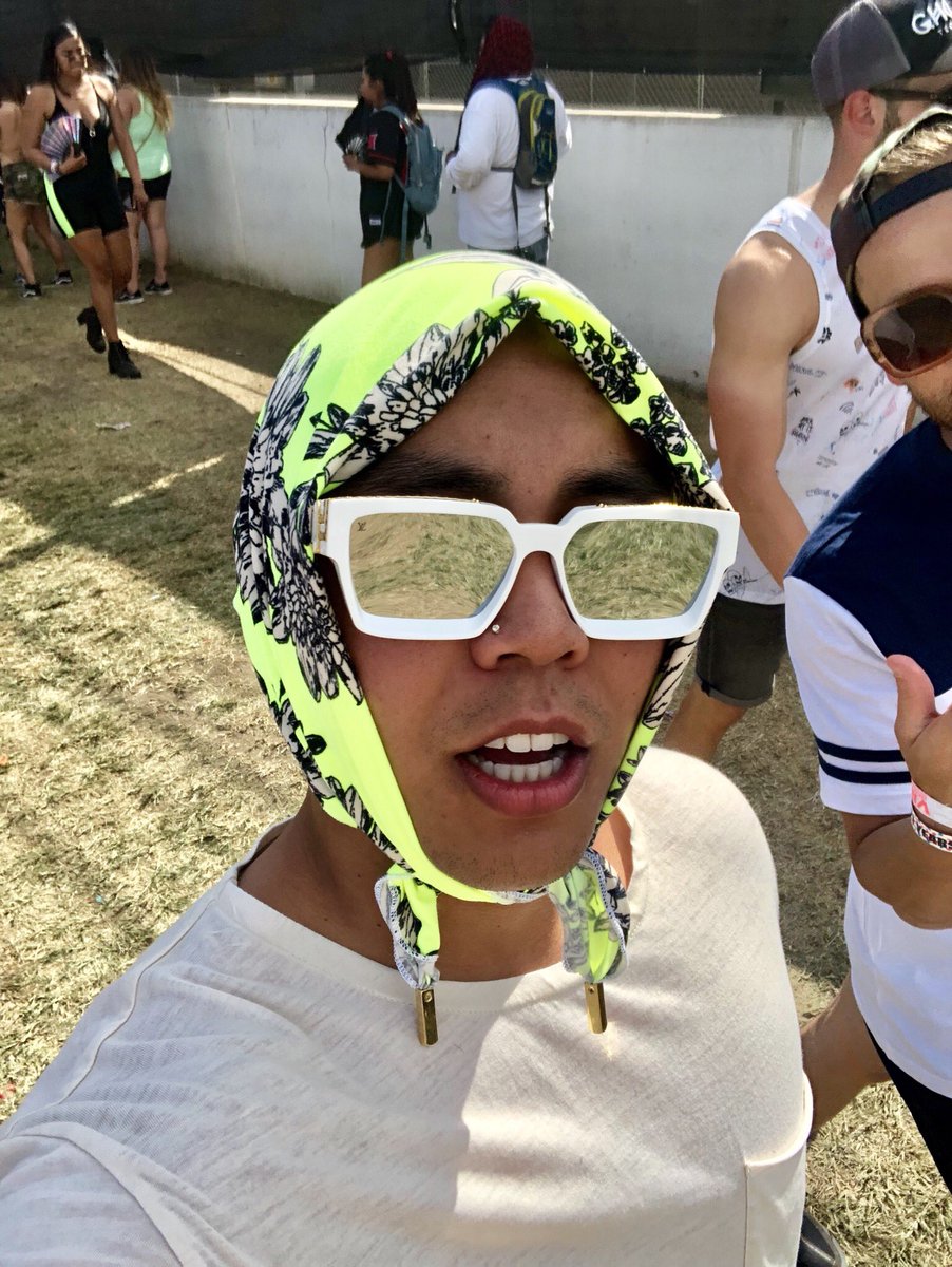 heytantrum's tweet photo. .@wearfoulari coming in clutch at @hardfest https://t.co/NVvmKIdenx