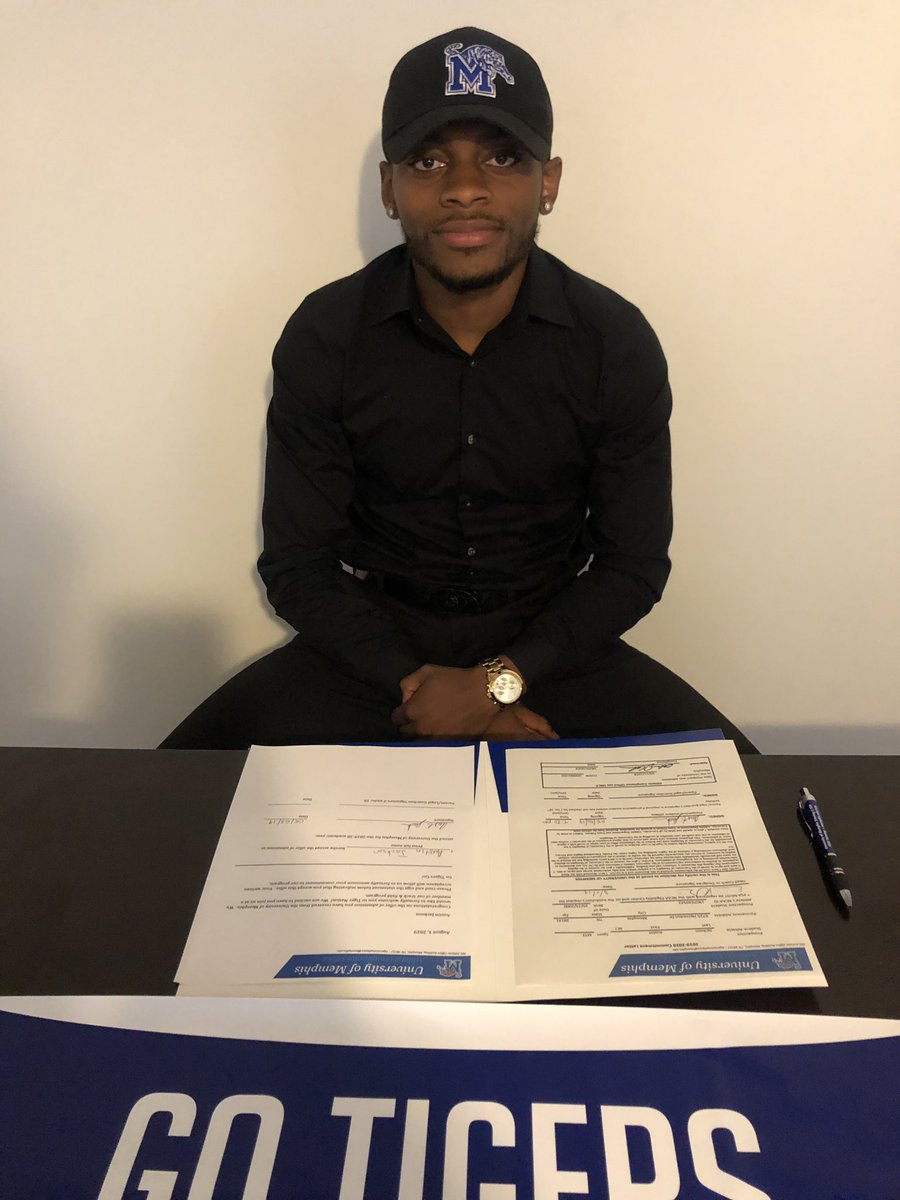 Blessed to be able to continue my track career at the next level. Excited for the next step for my journey. 🐯🖤 #UofM23