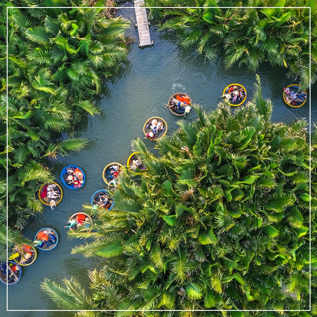 RestaurantMoka's tweet photo. If you have come to Hoi An, you should spend a day to explore Bay Mau coconut forest. https://t.co/15raD15plB