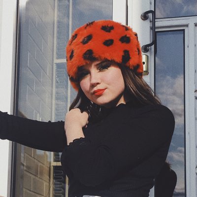 weirdollsade's tweet photo. Oop #NewProfilePic https://t.co/571YsgHTTD