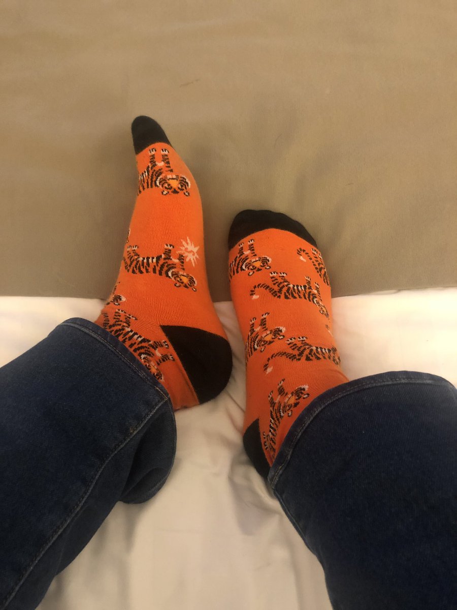 sockittomeph's tweet photo. Keep your feet warm this rainy Monday with #sockittomeph socks. 

Still doesn’t have one? Grab them at our website. Link in bio. 

#BeAwesomeWearAwesome #sockgameph #funsocksph #tiger https://t.co/e8NRbsCVgZ