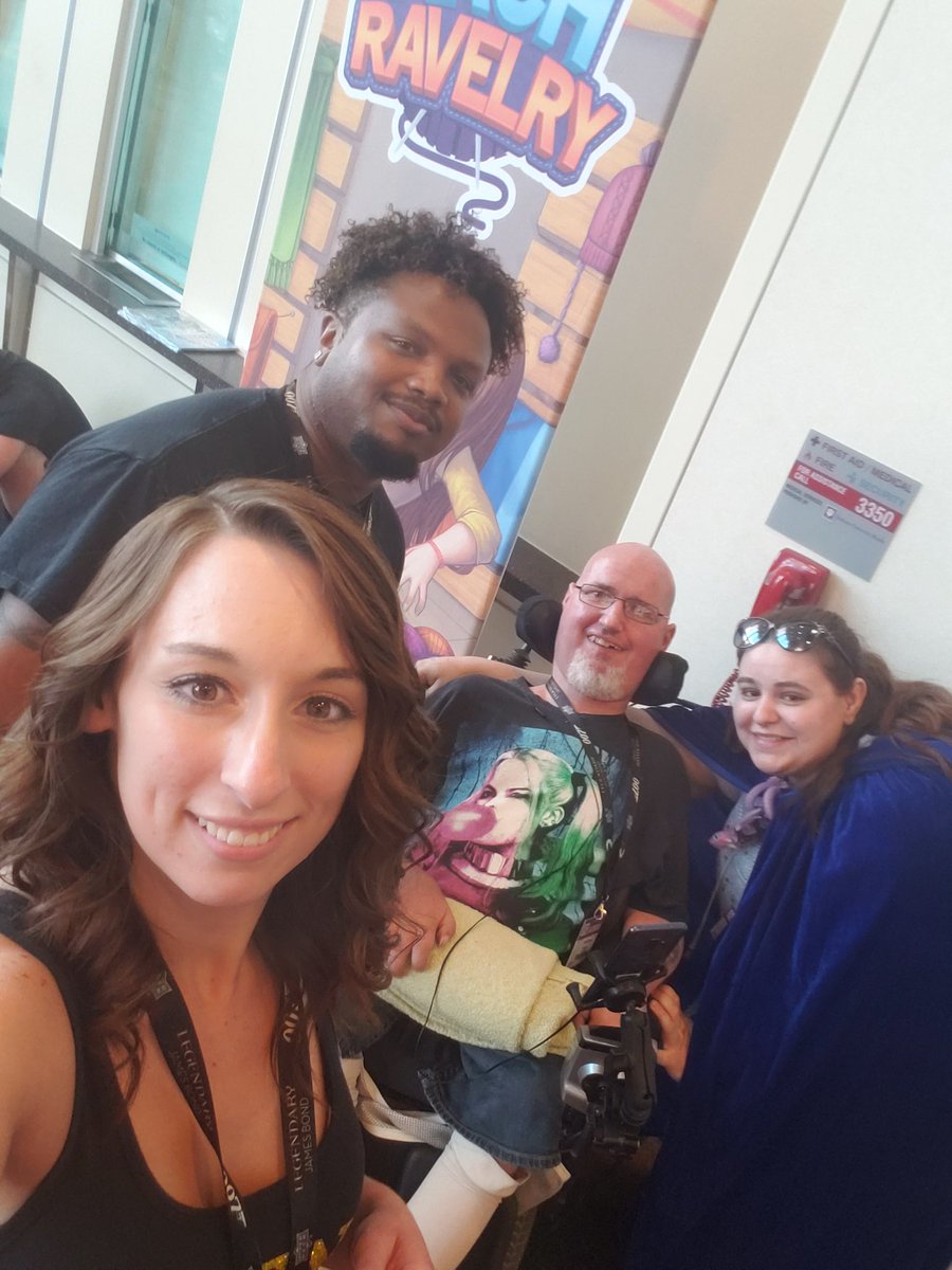 meo813's tweet photo. GENCON 2019 🎲🕹🎮🤓😉 https://t.co/ayS1YCEUr9