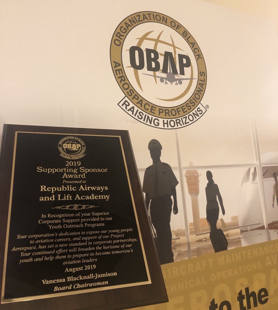 FlyWithLIFT's tweet photo. Wrapping up a wonderful week in LA attending & sponsoring the 43rd Annual @OBAPEXCELLENCE Convention & Career Exposition with @RepublicAirways! We are proud to sponsor such a great organization that is committed to increasing diversity in the aviation industry. #OBAPCON2019 https://t.co/tvzbSdiRdk