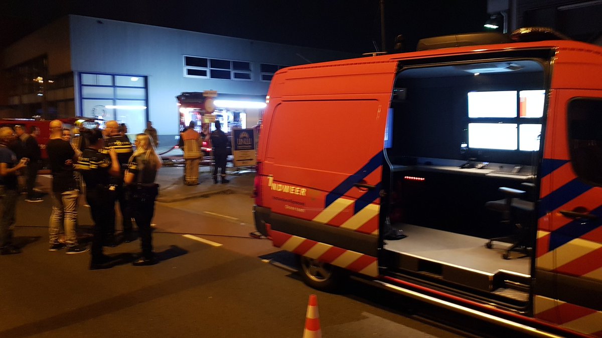 norbertvanerk's tweet photo. Binnen 12 uur twee zeer grote branden waarbij het Drone-team zijn nut heeft bewezen. https://t.co/0AvbBURcgC