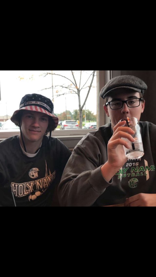 seanwallace0's tweet photo. happy birthday @brian_adams14 love you buddy can’t wait to visit you in cbus!!! i’ll be sure to drop u in a lawn again soon💛💛 #donduhhaleet https://t.co/HZLtPKU6Ti