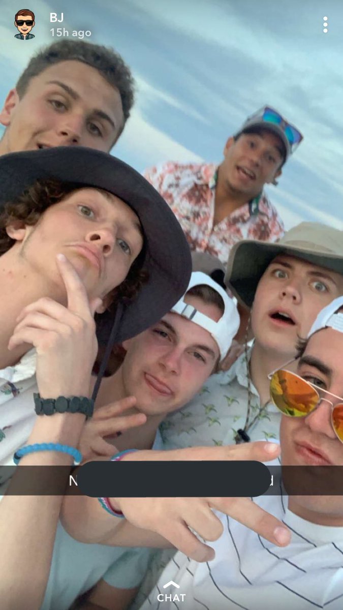 seanwallace0's tweet photo. happy birthday @brian_adams14 love you buddy can’t wait to visit you in cbus!!! i’ll be sure to drop u in a lawn again soon💛💛 #donduhhaleet https://t.co/HZLtPKU6Ti