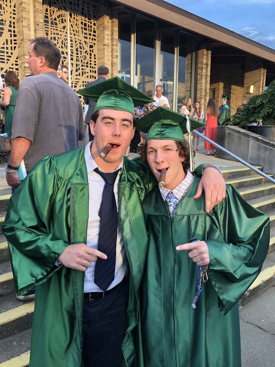 seanwallace0's tweet photo. happy birthday @brian_adams14 love you buddy can’t wait to visit you in cbus!!! i’ll be sure to drop u in a lawn again soon💛💛 #donduhhaleet https://t.co/HZLtPKU6Ti