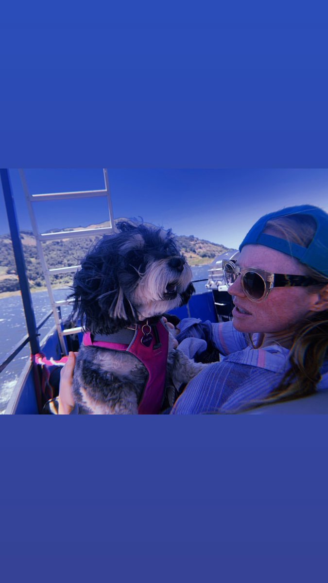 marcimilfans's tweet photo. #MarciMiller #birthdaygirl #birthdayweekend #picturespam 
💚🎂💚💐💚🎂💚
📸 @marissadela https://t.co/nVao2OOaUz