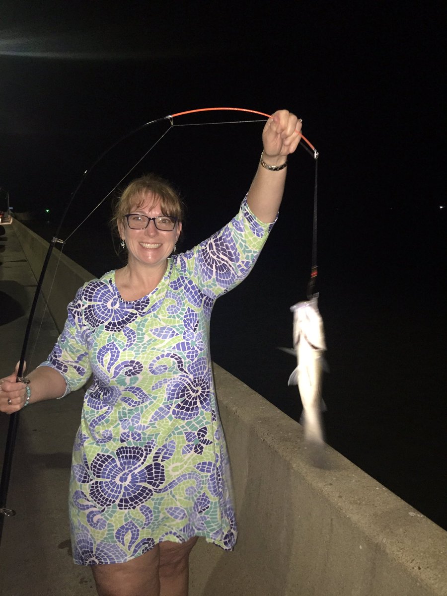 jlcjohns's tweet photo. Made it out of the woods, over the river & almost home. Unplugged a bit (no cell service), met up w/ some great fam, & killed time waiting on the ferry by doing some bridge fishing. #BridgeFishing #LastBlastOfSummer #Recharged #CatchAndRelease https://t.co/qtUfMbPRyg
