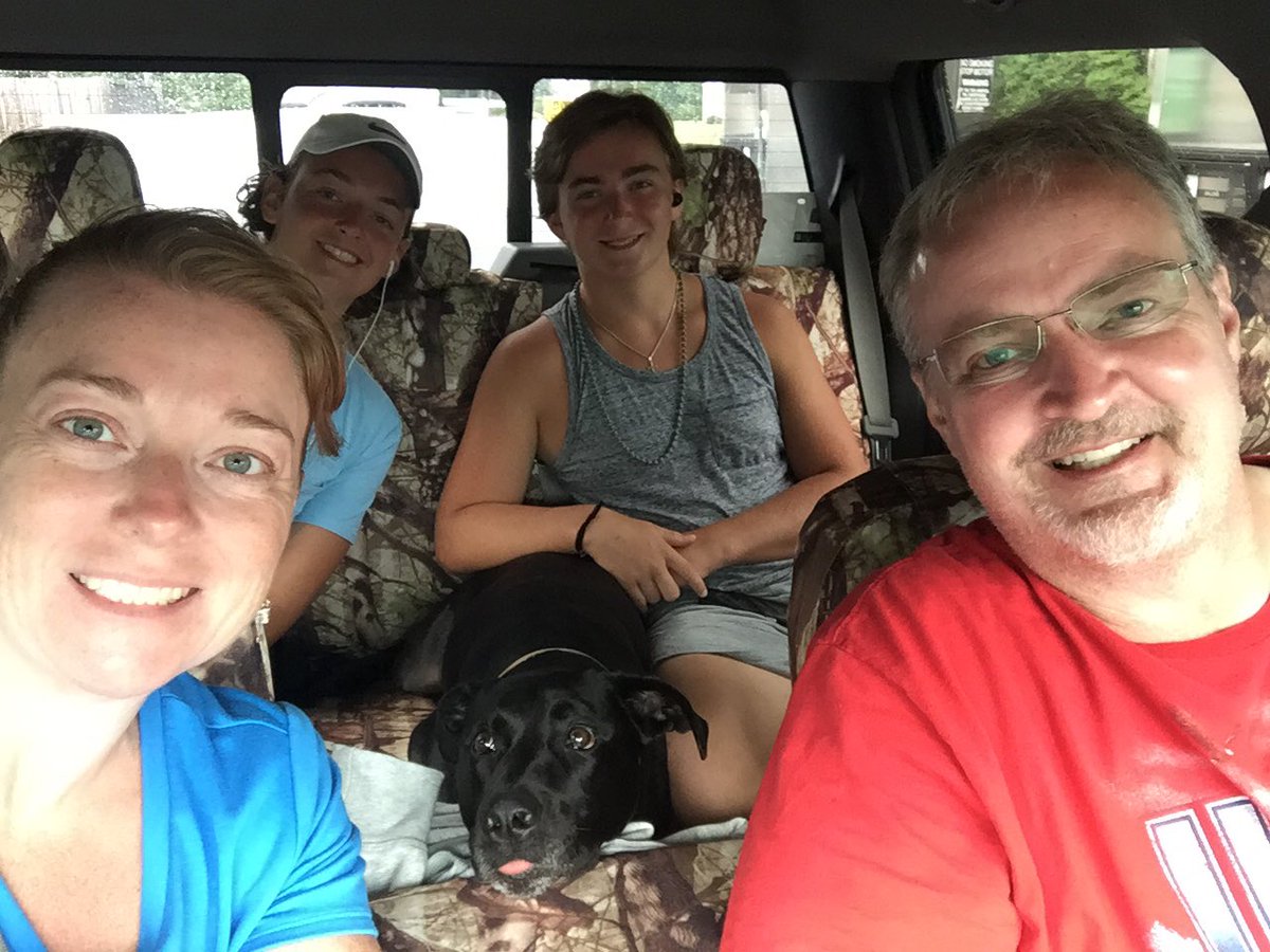 jlcjohns's tweet photo. Made it out of the woods, over the river & almost home. Unplugged a bit (no cell service), met up w/ some great fam, & killed time waiting on the ferry by doing some bridge fishing. #BridgeFishing #LastBlastOfSummer #Recharged #CatchAndRelease https://t.co/qtUfMbPRyg