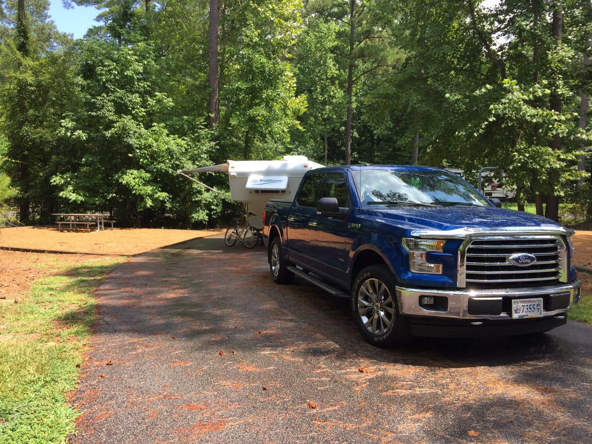 jlcjohns's tweet photo. Made it out of the woods, over the river & almost home. Unplugged a bit (no cell service), met up w/ some great fam, & killed time waiting on the ferry by doing some bridge fishing. #BridgeFishing #LastBlastOfSummer #Recharged #CatchAndRelease https://t.co/qtUfMbPRyg
