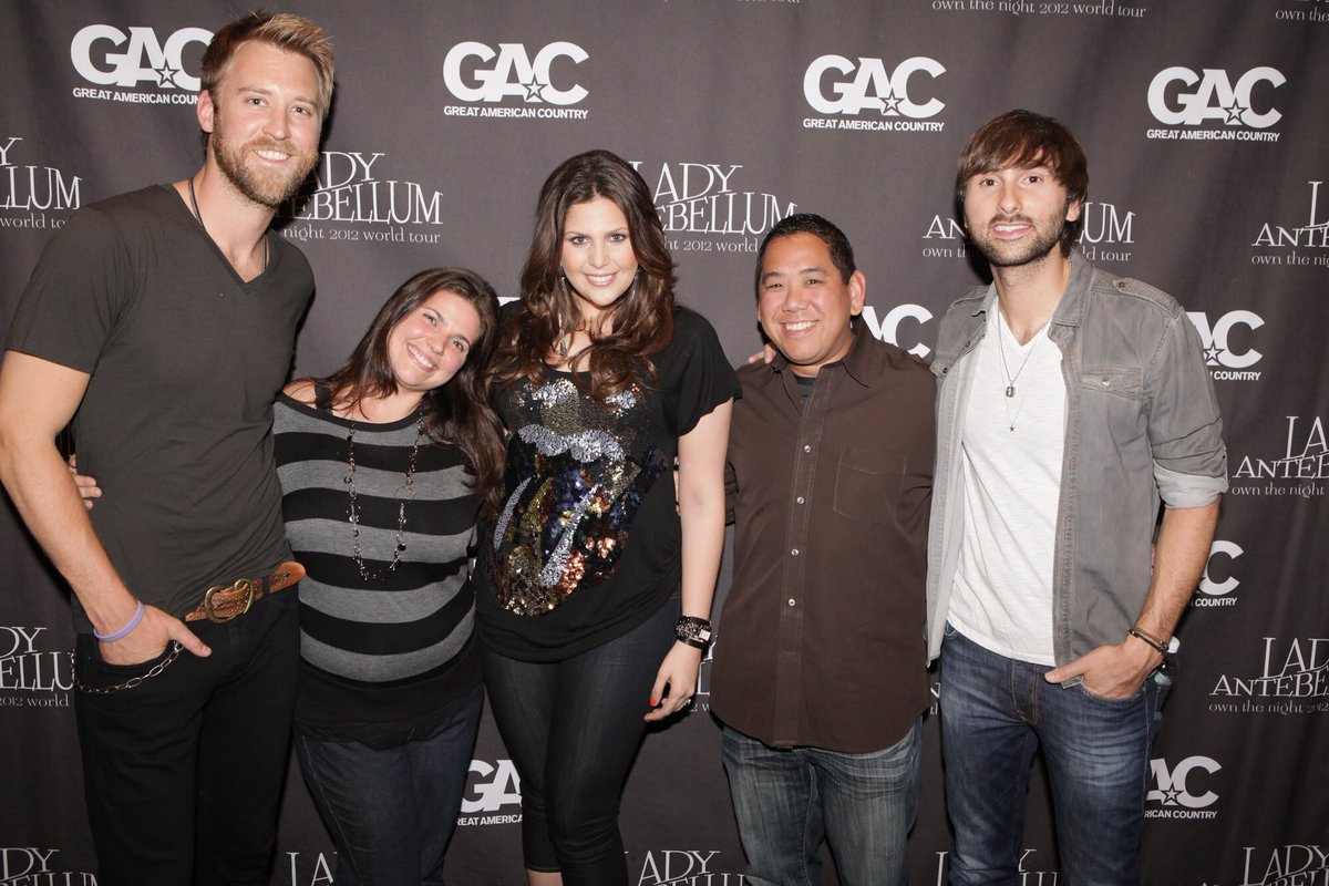 babij630's tweet photo. Throwback to 2012 when we saw @ladyantebellum @RadioCity...now waiting for them to kill it like usual @Musikfest @HillaryScottLA @charleskelleyla @DaveHaywoodLA https://t.co/mpWIe2cjLh