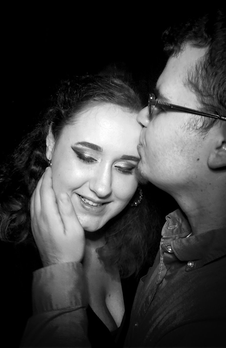 _sasswagon42's tweet photo. He is my rock, anchor, best friend, biggest cheerleader, my motivation to do better for not only me but us. He is the light at the end of the tunnel. I'm so grateful for all he does. I cant wait to watch your dreams come true #RelationshipGoals #boyfriend https://t.co/lrR8yKsS0E