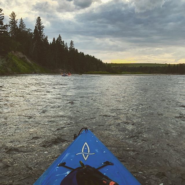 angelamurrayang's tweet photo. #windtherapy comes in all different modalities #kayak or #motorcycle There is something to be said about the #openroad #openwater #reflect #focus #refocus #adjustsails #adjustthoughts #adventures #grassroots #goals #family #tranquil #recharge #clarity #g… https://t.co/wd2wzGlo9X https://t.co/BCPk5KstAp