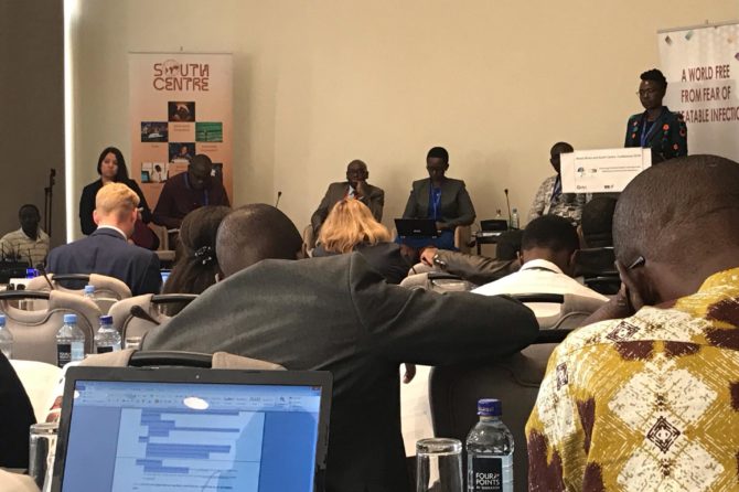 inspguinee's tweet photo. Comment atteindre la couverture santé universelle à travers la lutte contre la résistance aux antimicrobiens ?
Pour plus d'information : https://t.co/BLg66AbgTe https://t.co/cgP8mJeFI9