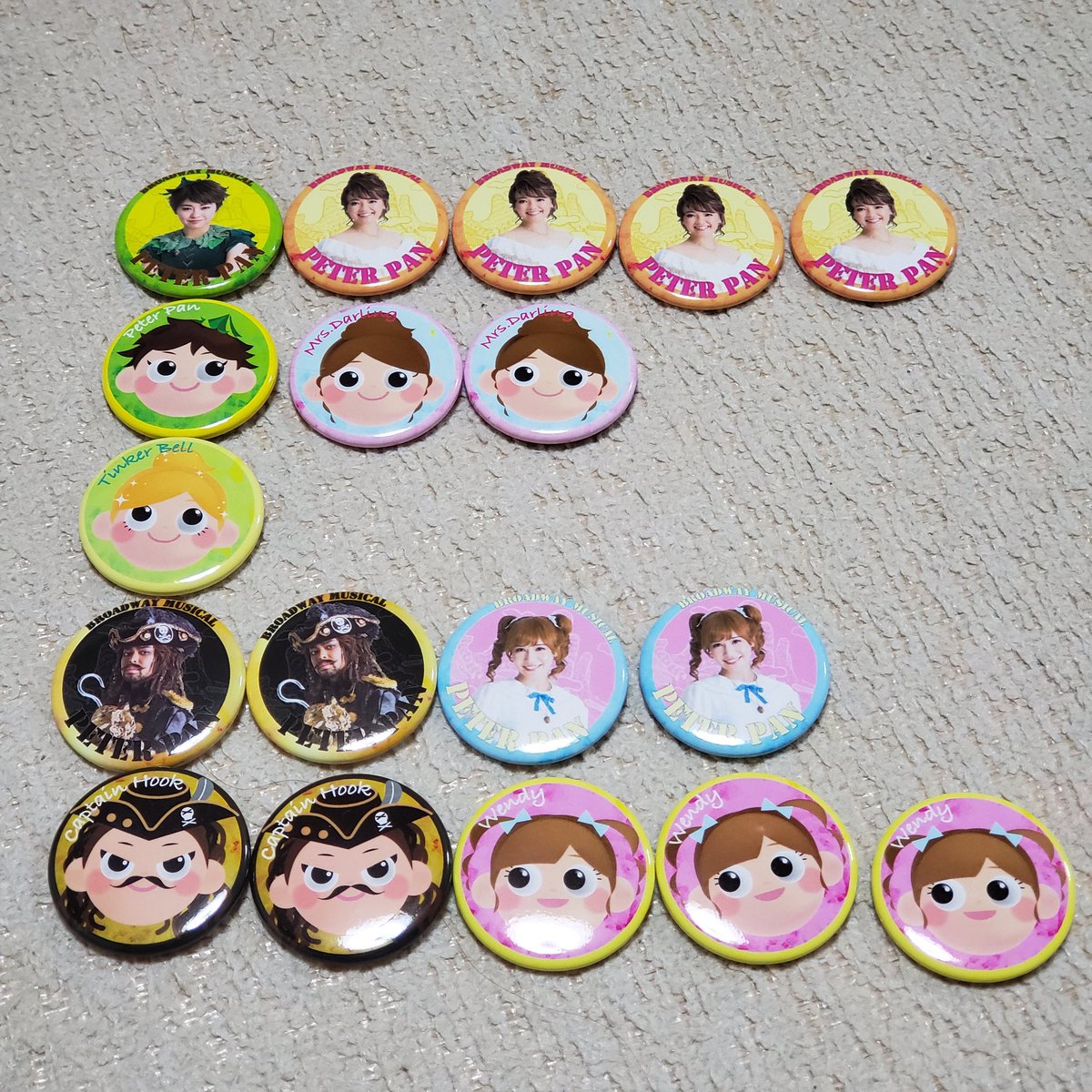 きなこもち 交換 ブロードウェイミュージカル ピーターパン 缶バッジ 求 タイガーリリー イラスト 譲 ピーターパン 実写 イラスト フック船長 実家 イラスト ウェンディ 実写 イラスト ダーリング夫人 実写 ティンカーベル イラスト 本日8