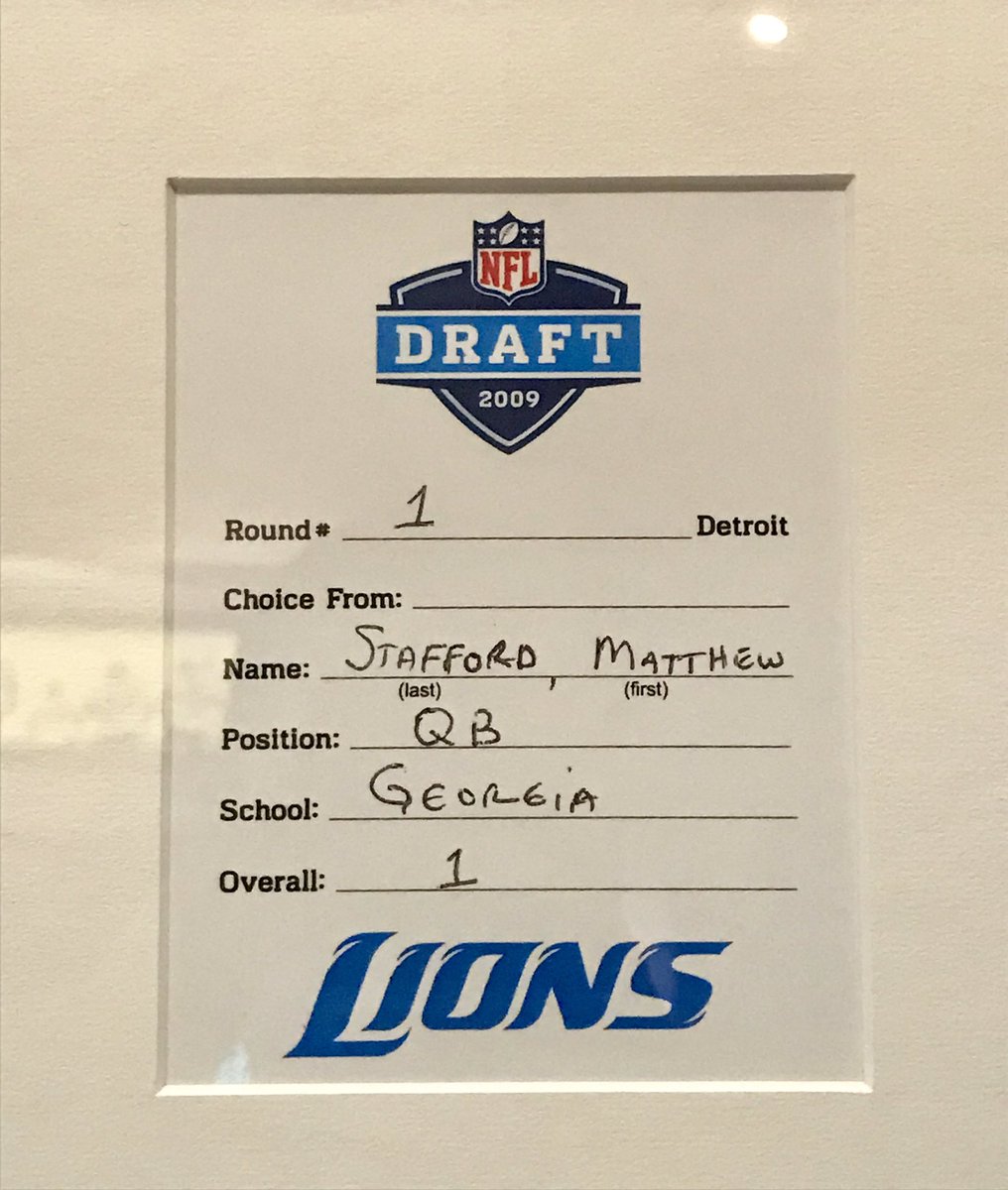 NGilley2's tweet photo. @TomBrady Your card is next to Matt Stanford’s... it is what it is... https://t.co/czBJOF8dQV