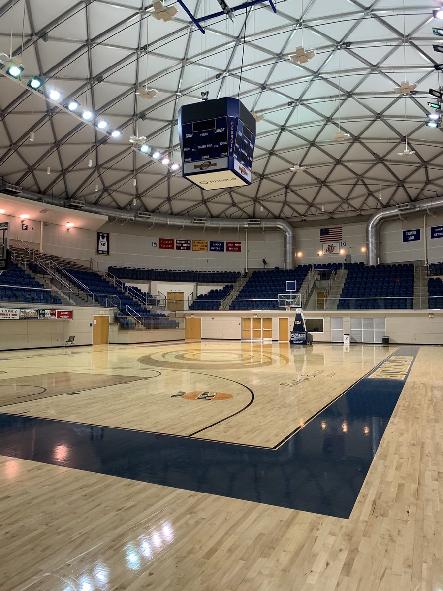 ColeClearman's tweet photo. Excited to have officially started as the Assistant Men’s Basketball Coach and the Head XC Coach @ Georgia SouthWestern #GoCanes #LetsRide 🌊 https://t.co/Bwp91C1elk