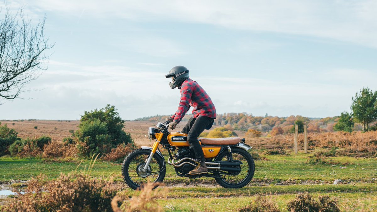MotorcyclesJPN's tweet photo. 【CB175】
"That bike just so happened to be a beautiful Honda CB175 finished in Candy Gold and it turned out Alf was still in possession of this fine steed."
[Motorcycle No. 49]
#CB175 #HONDA

《Web》https://t.co/rMcHiLmgSF https://t.co/4F1gfGfITq