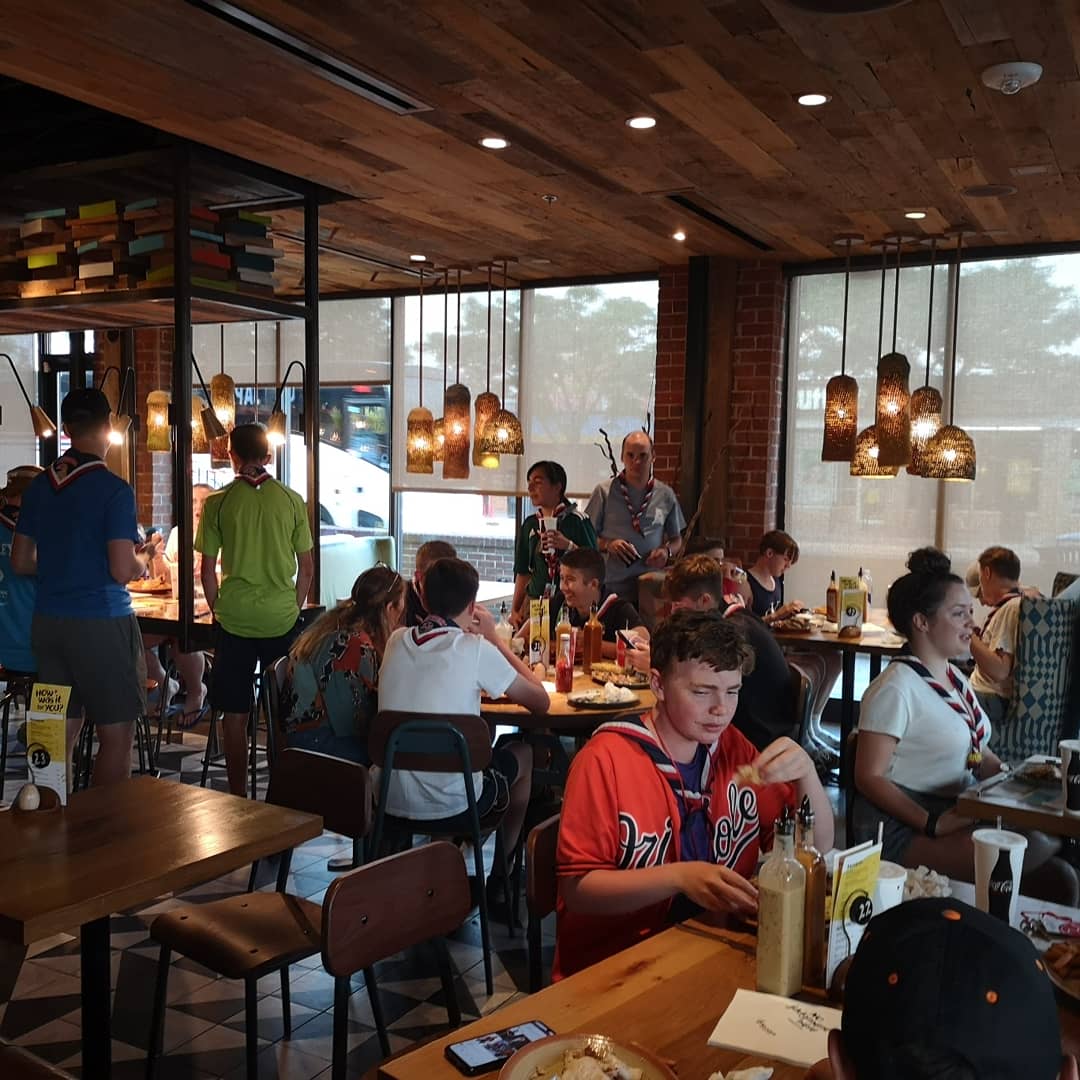 Unit25WSJ's tweet photo. Tonight is our last night stateside and we celebrated by having Nandos for dinner. 

#nandos #UK24WSJ #ukcontingent #weareunit25 #bobcats #foodisalwaysgood https://t.co/AN3EVjQ2RA
