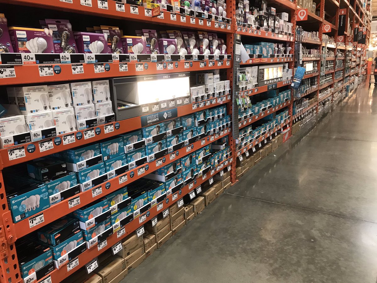 MrDonnieErb's tweet photo. Just a lil somethin’ to brighten your day. Also.... #chalklines ..... we’ve got them. @THDPNWPride @bdarrinTHD @WhippleJosh https://t.co/roHvjH3SSS